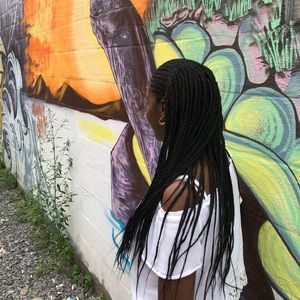 Meet your Posher, Danielle